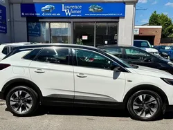 White Used 2019 Vauxhall Grandland X Ultimate SUV | £12,975 (Fair price)