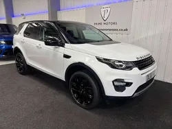 White Used 2017 Land Rover Discovery Sport HSE SUV | £9,749 (Fair price)
