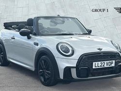 Silver Used 2022 Mini Cooper Sport Hatchback | £20,550 (Fair price)