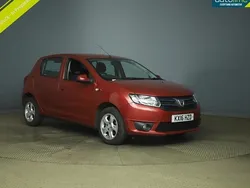 Red Used 2016 Dacia Sandero Lauréate Hatchback | £2,795 (Super price)