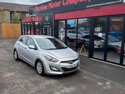 Silver Used 2012 Hyundai i30 Classic Hatchback | £2,900 (Fair price)