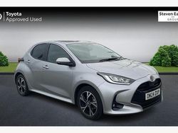 Used 2025 Toyota Yaris Hybrid Design Hatchback | £20,364 (Fair price)
