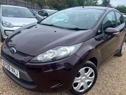 Red Used 2009 Ford Fiesta Style Hatchback | £3,999 (Fair price)