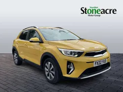 Yellow Used 2022 Kia Stonic 2 SUV | £15,490 (Fair price)