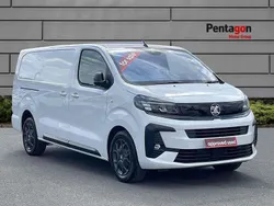 Kaolin white New 2024 Vauxhall Vivaro S Van | £20,595 (Fair price)