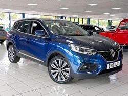 Blue Used 2019 Renault Kadjar Iconic SUV | £11,489 (Fair price)