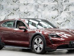Used 2023 Porsche Taycan Cross Turismo Estate | £44,989 (Super price)