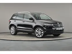 Black magic pearlescent Used 2019 Skoda Karoq SUV | £15,090 (Fair price)
