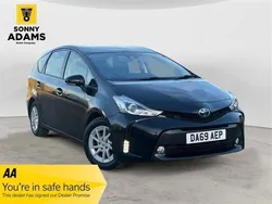 Black Used 2019 Toyota Prius Hatchback | £16,690 (Fair price)