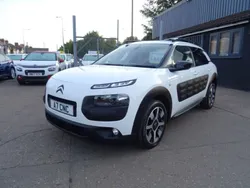 White Used 2015 Citroën C4 Cactus Flair Hatchback | £5,495 (Fair price)