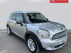 Silver Used 2011 Mini Cooper Countryman SUV | £4,558 (Fair price)