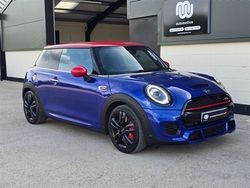 Blue Used 2019 Mini John Cooper Works Hatch Hatchback | £16,399 (Good price)