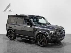 Grey Used 2025 Land Rover Defender HSE Dynamic SUV | £79,895