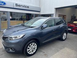 Grey Used 2017 Renault Kadjar Dynamique SUV | £8,495 (Fair price)