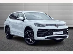 White Used 2025 VW Tayron R-line SUV | £40,796 (Fair price)