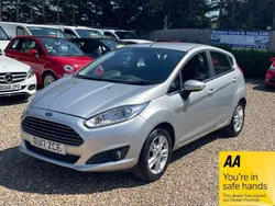 Silver Used 2017 Ford Fiesta Zetec Hatchback | £6,990 (Fair price)