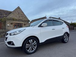 White Used 2014 Hyundai ix35 Premium SUV | £4,990 (Good price)