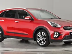 Red Used 2022 Kia Niro 3 SUV | £18,900 (Fair price)