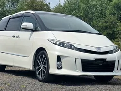 Black Used 2024 Toyota Estima MPV | £10,999