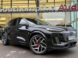 Used 2025 Audi Q6 e-tron Advanced SUV | £69,995