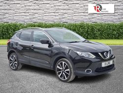 Black Used 2017 Nissan Qashqai Tekna SUV | £8,295 (Good price)