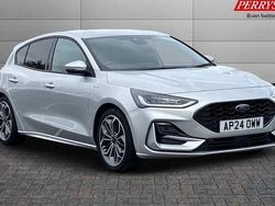 Used 2024 Ford Focus ST-Line X Hatchback | £20,799 (Fair price)