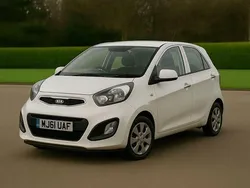 White Used 2013 Kia Picanto 2 Hatchback | £3,950 (Fair price)