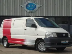 White Used 2007 Toyota HiAce MPV | £2,200 (Good price)