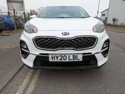 White Used 2020 Kia Sportage 2 SUV | £11,999 (Fair price)