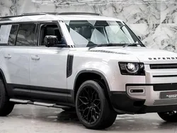 Used 2020 Land Rover Defender SE SUV | £42,989 (Super price)