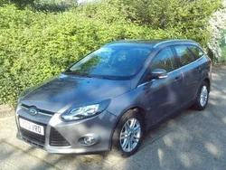 Brown Used 2013 Ford Focus Titanium Estate | £4,495 (Good price)