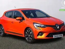 Orange Used 2021 Renault Clio V SE Hatchback | £14,199 (Fair price)
