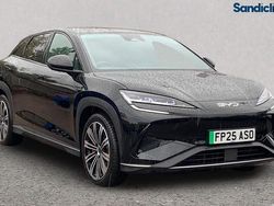 Metallic space black Used 2025 BYD Sealion 7 SUV | £41,504 (Fair price)