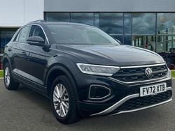 Deep black Used 2022 VW T-Roc Life SUV | £18,657 (Fair price)