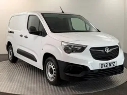 White Used 2021 Vauxhall Combo MPV | £8,250 (Good price)
