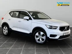 White Used 2021 Volvo XC40 Momentum SUV | £18,995 (Good price)