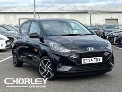 Black Used 2024 Hyundai i10 Premium Hatchback | £15,221 (Fair price)