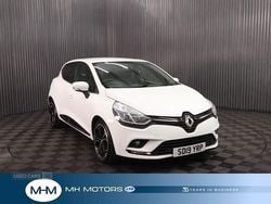 White Used 2019 Renault Clio IV Iconic Hatchback | £6,995 (Fair price)