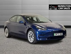 Blue Used 2020 Tesla Model 3 Standard Range Plus Sedan | £15,500 (Good price)