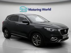 Black Used 2022 MG HS Exclusive SUV | £15,487 (Fair price)