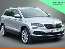 Brilliant silver metallic Used 2022 Skoda Karoq SUV | £20,500 (Fair price)