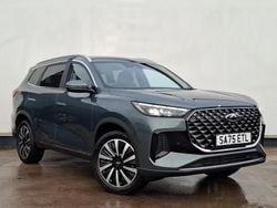 Metallic fossil grey New 2025 Chery Tiggo 8 SUV | £31,298 (Fair price)