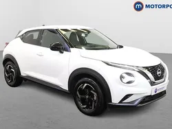 White Used 2023 Nissan Juke N-Connecta SUV | £15,999 (Fair price)