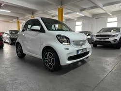 White Used 2016 Smart ForTwo Coupé Premium Coupe | £7,200 (Fair price)
