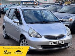 Silver Used 2006 Honda Jazz SE Hatchback | £1,975 (Good price)