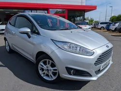 Silver Used 2017 Ford Fiesta Zetec Hatchback | £5,695 (Good price)
