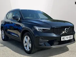 Black Used 2024 Volvo XC40 Core SUV | £30,380 (Fair price)