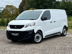 White Used 2022 Peugeot Expert Premium Van | £14,300 (Fair price)