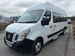 White Used 2015 Nissan NV400 Van | £7,790 (Fair price)