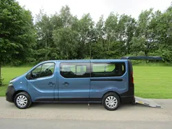 Blue Used 2019 Vauxhall Vivaro Van | £11,995 (Fair price)